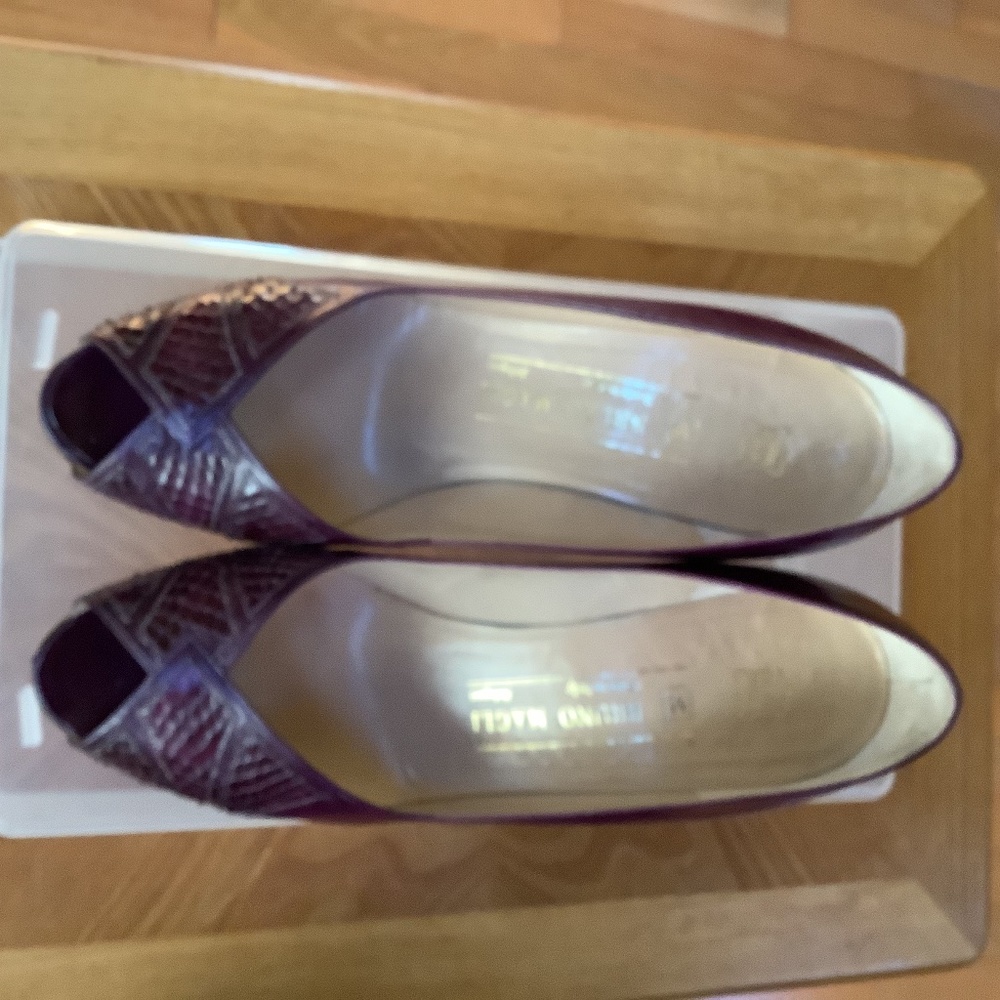 Bruno Magli Women Shoes Peek-Toe Pump